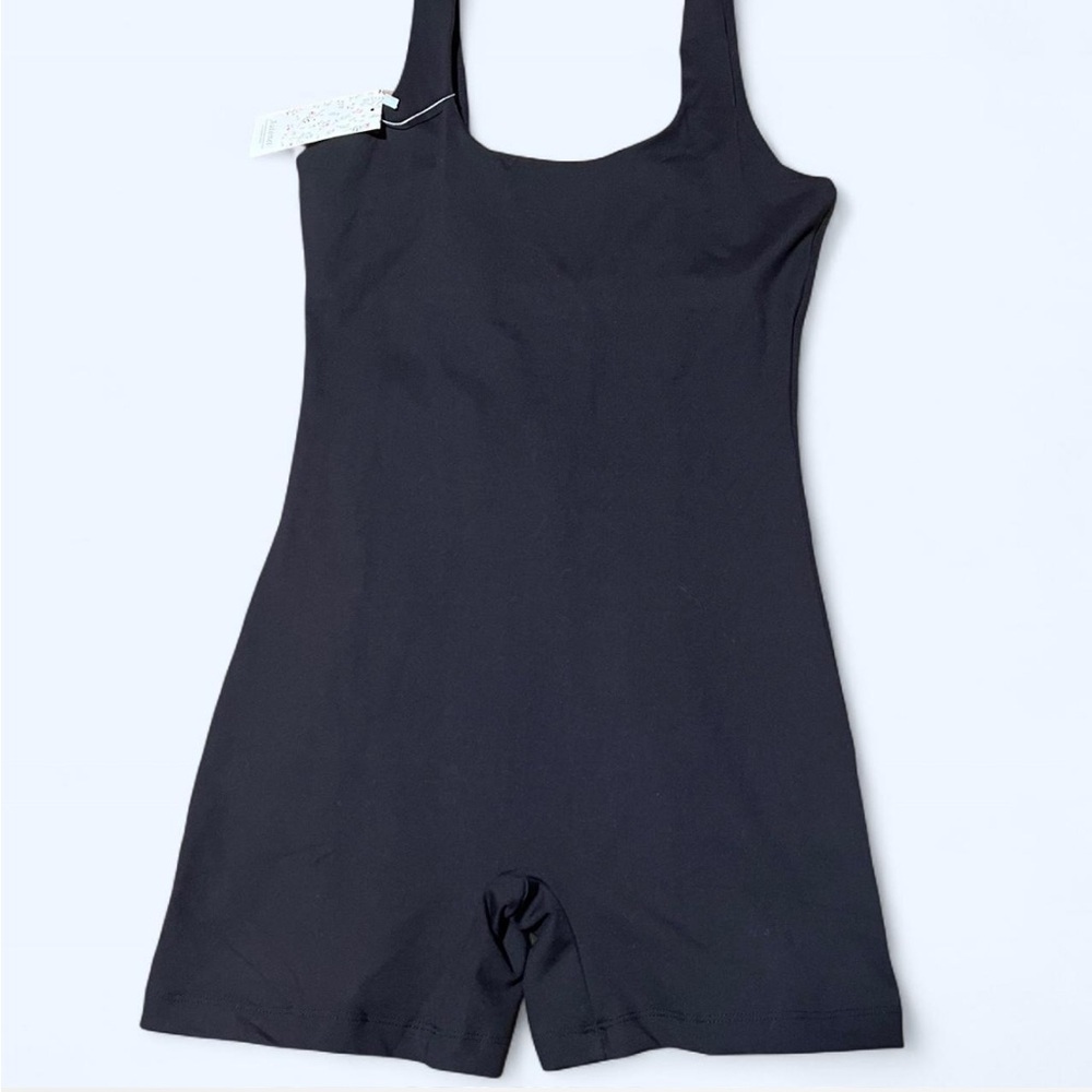 NWT Automet Women's Black Sleeveless Bodysuit/Workout Romper Size M - Picture 3 of 9